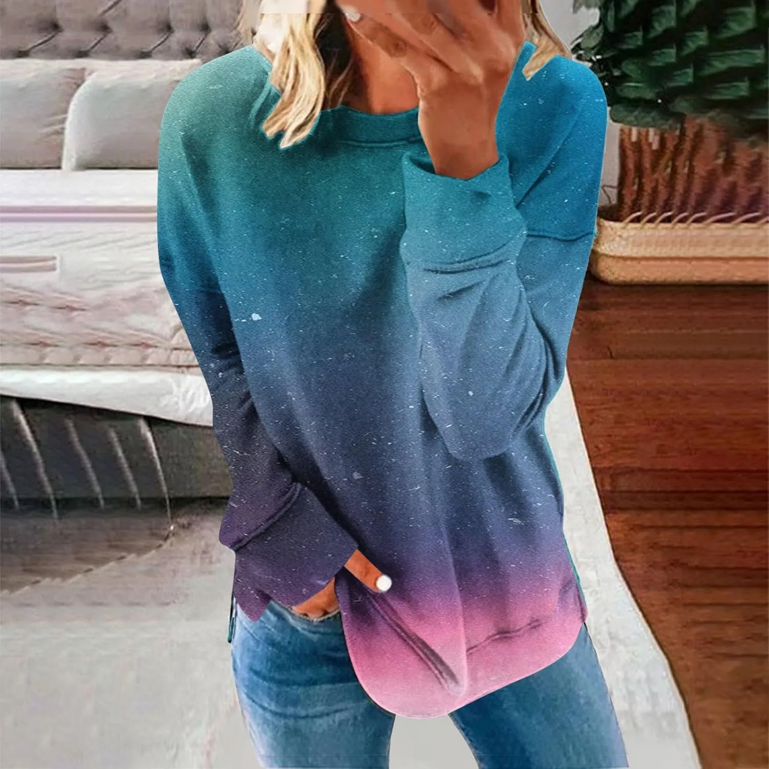 Akklian Women's Long Sleeve Crewneck Sweatshirts No Hood Loose Fit Oversized Ombre Tops Fall Lounge Trendy Pullover Sweaters