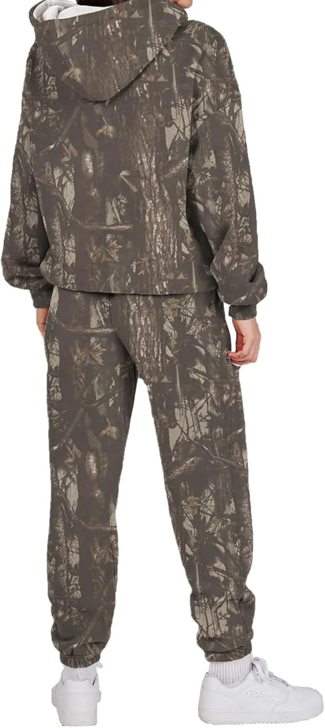 Camo Sweatsuits for Women Set 2 Piece Maple Leaf Print Oversized Sweatshirt Camo Hoodies Sweater Sweatpants Sets