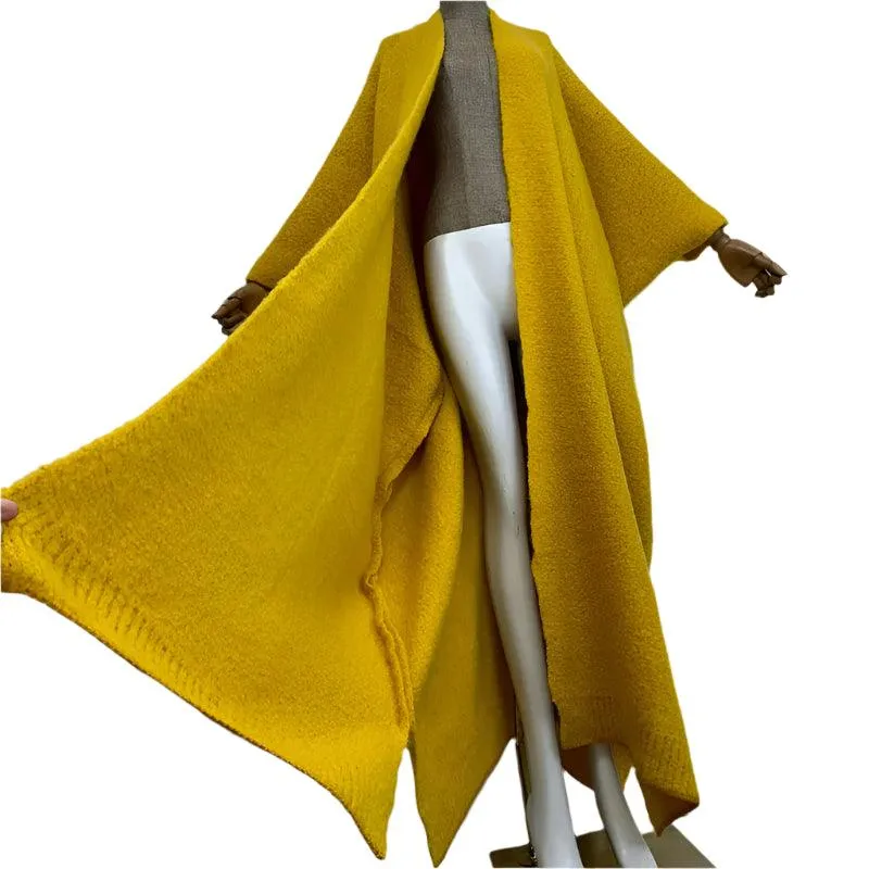 Elegant Winter Monochrome Fur Poncho Coat – Luxe & Cozy Abaya-Inspired Outerwear