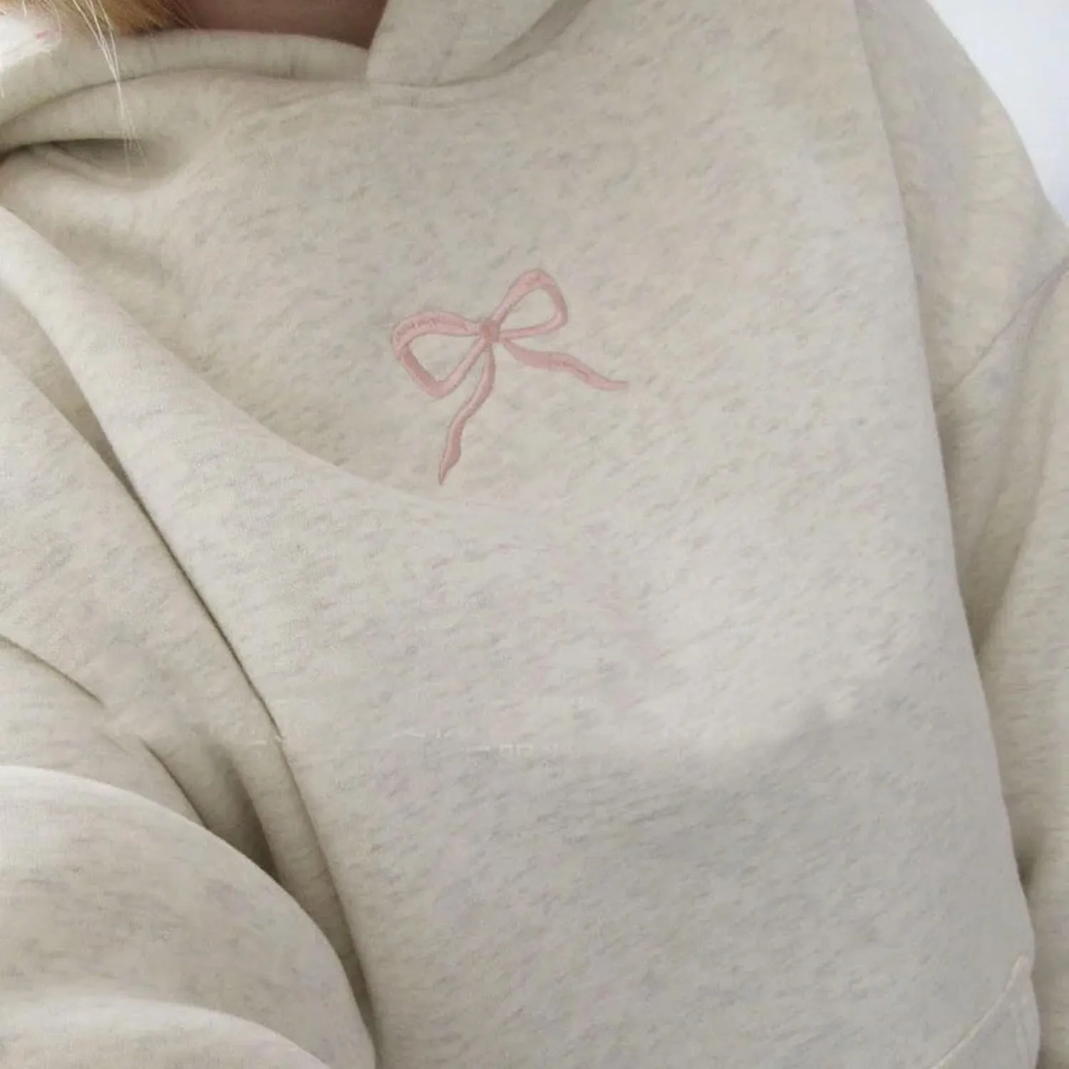 Embroidery Hoodies Women Cute Bowknot Graphic Preppy Pullover for Teen Girl Oversized Long Sleeve Hood Sweatshirt