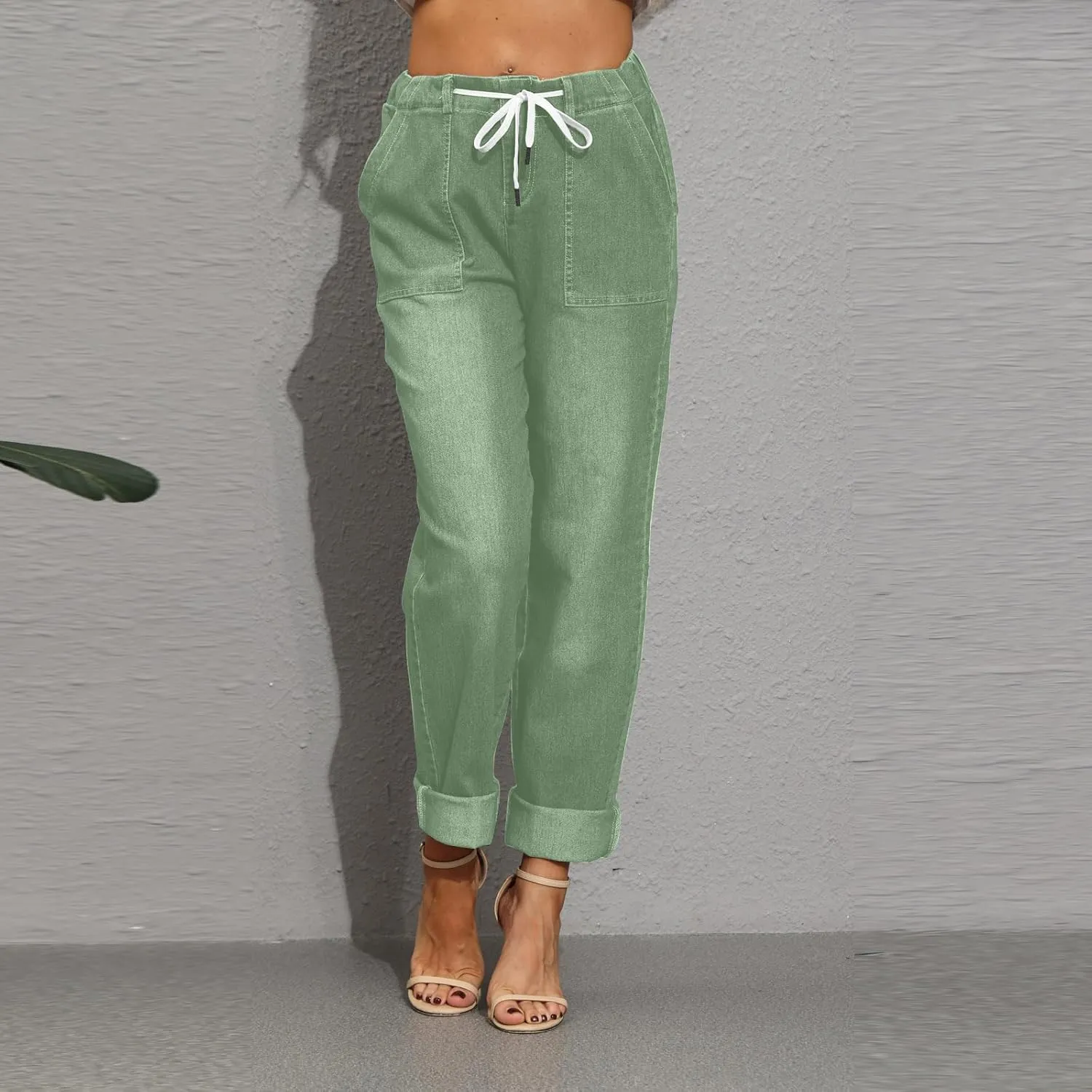 Gumipy Women's Pull On Denim Joggers Elastic Waist Stretch Drawstring Jeans with Pocket Casual Baggy Cropped Jeans