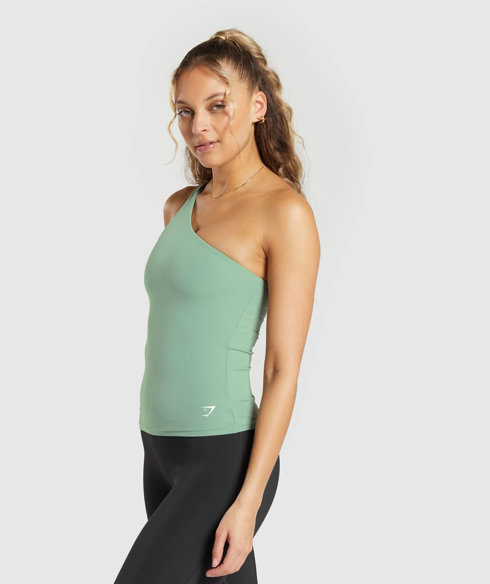 Gymshark Asymmetric Shelf Tank - Dollar Green