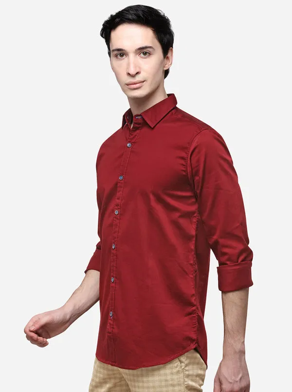 Maroon Slim Fit Solid Casual Shirt | JadeBlue