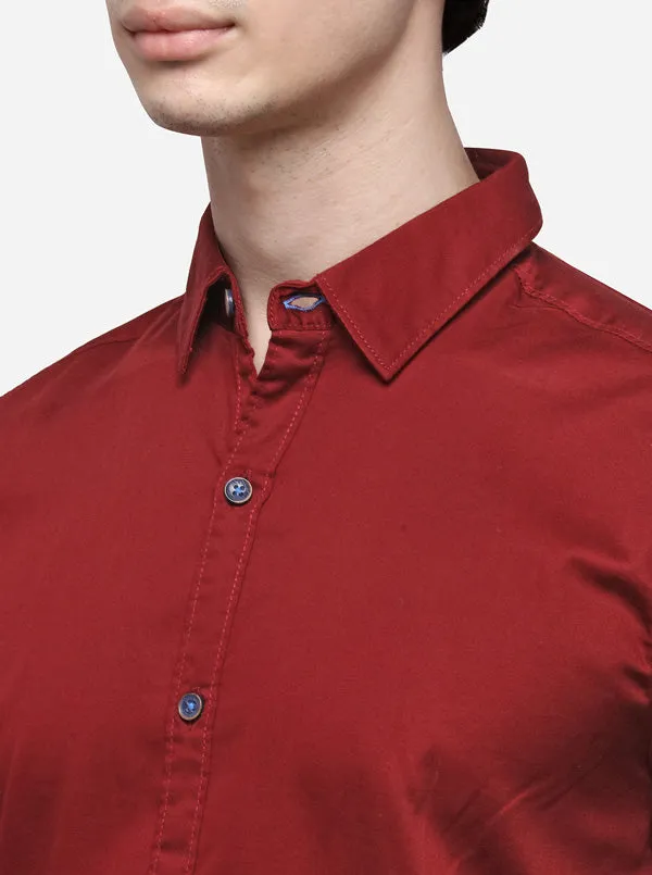 Maroon Slim Fit Solid Casual Shirt | JadeBlue