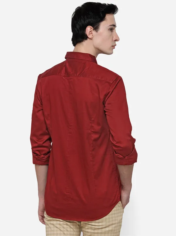 Maroon Slim Fit Solid Casual Shirt | JadeBlue