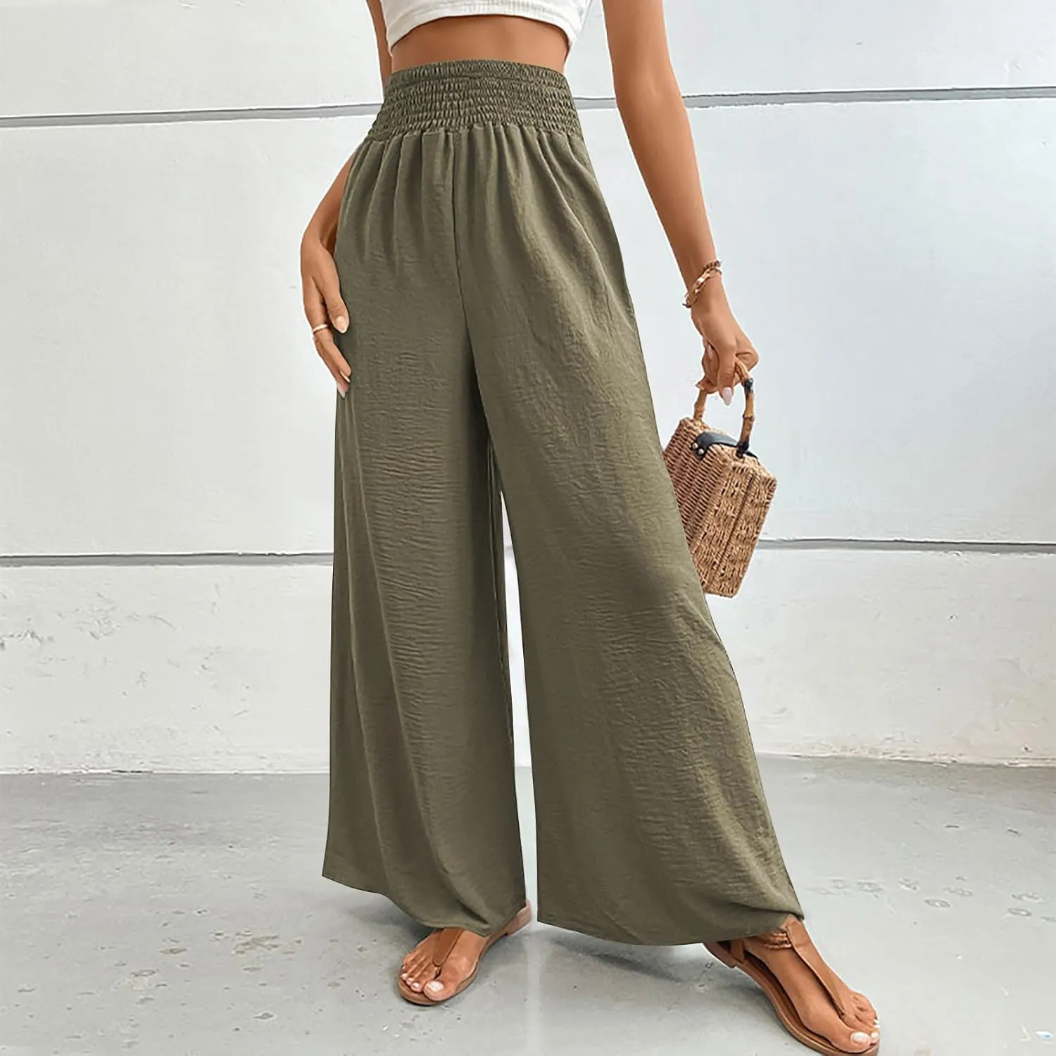 Women's Summer Ruched Wide Leg Pants High Waist Lightweight Long Pants Casual Solid Color Loose Flowy Beach Trousers